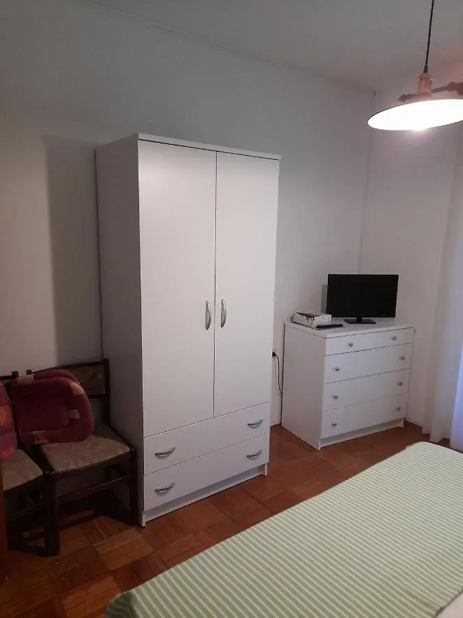 Apartments Fam Tomasic Baska  Croatia